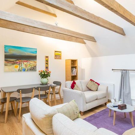 Гостевой дом Hayloft Эдинбург Экстерьер фото